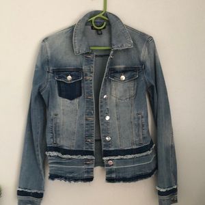 NWOT Denim stretch jacket. Super fun jacket